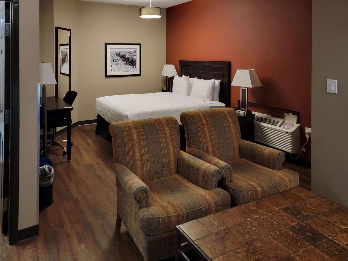 Quality Inn & Suites Saskatoon Eksteriør bilde