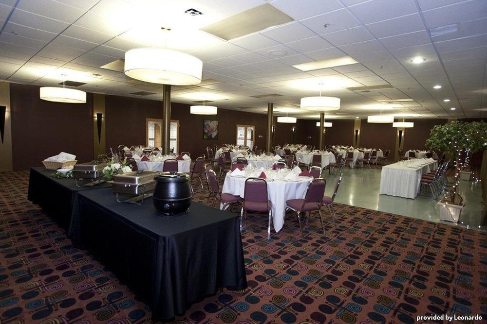 Quality Inn & Suites Saskatoon Restaurant bilde