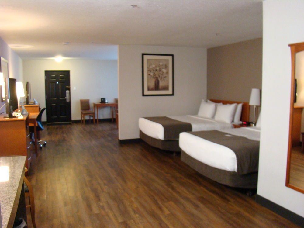Quality Inn & Suites Saskatoon Eksteriør bilde